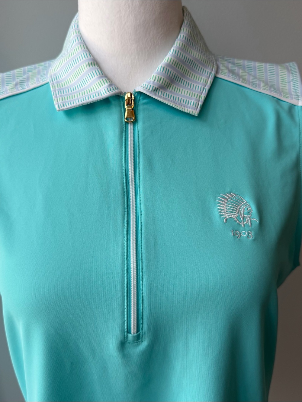 Fairway & Greene Ladies Sleeveless Golf Polo Aqua Blue Striped Collar Size M